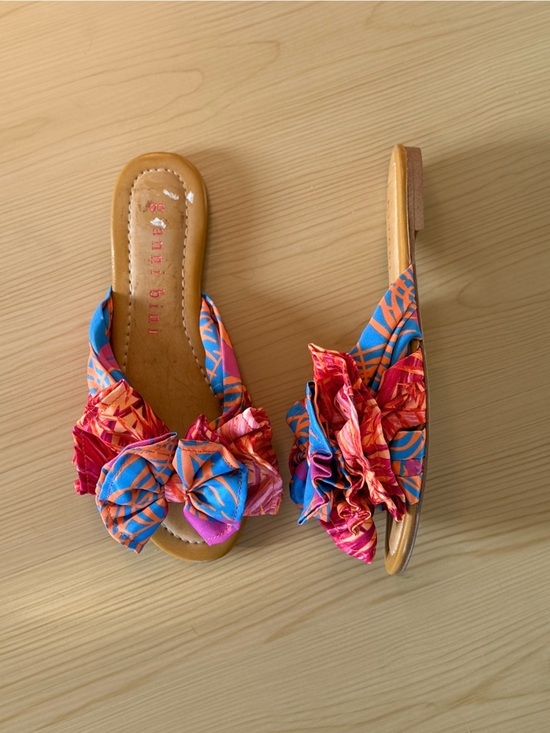 Gianni Bini Shoes - Gianni Bini y2k sandals embellished floral print leather sandals ruffles bows 6